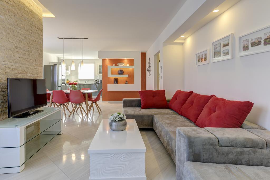 Viras Luxury Holiday Premantura Esterno foto